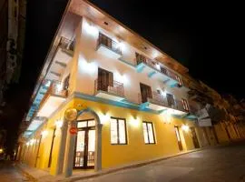 Tantalo Hotel - Kitchen - Roofbar