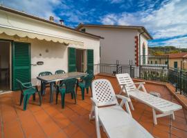 Фотография гостиницы: La Terrazza a Seccheto Sul Mare