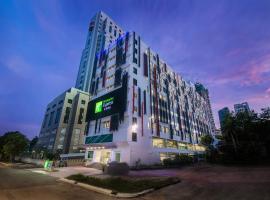 A picture of the hotel: Holiday Inn Express & Suites Johor Bahru, an IHG Hotel