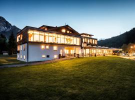 A picture of the hotel: Hotel Fischer am See