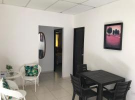 होटल की एक तस्वीर: Apartamentos Doña Amelia