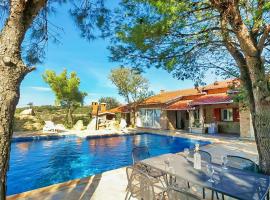 Hotel foto: Holiday Home Villa Sandra by Interhome