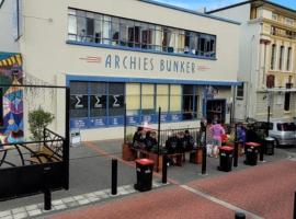 Hotel Foto: Archies Bunker Affordable Accommodation