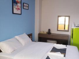 โสดาอพาร์ทเม้นท์​, hotell sihtkohas Ban Lam Phak Kut