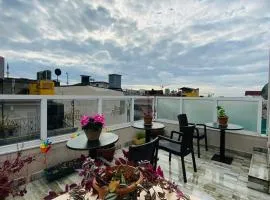 Ten Rooms Istanbul Hotel