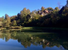 Hotel Foto: The end of the road-entire house near Bled