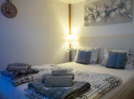 Hotel Photo: Studio apartman CENTAR''' Private input-output 0-24