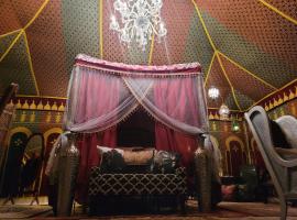 Hình ảnh khách sạn: MAGICAL MOROCCAN TENT WITH POOL CLOSE TO THE BEACH