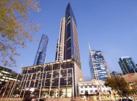 A picture of the hotel: Southbank Apartments Freshwater Place