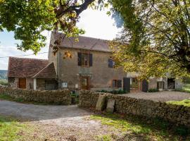 Hotel foto: Gîte Badecon-le-Pin, 6 pièces, 11 personnes - FR-1-591-13