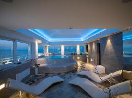 Hotel Adlon - FRONTE MARE, hotel v destinaci Riccione