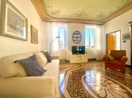 Hotel kuvat: CasaViva-Central Elegant apartment in Camogli