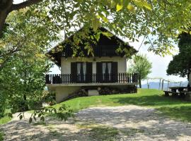 Hotel fotoğraf: Vineyard Cottage Vrbek