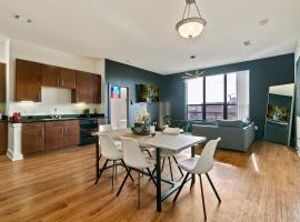 Hotel Foto: Stylish 2bd Luxury Loft with Down Town View