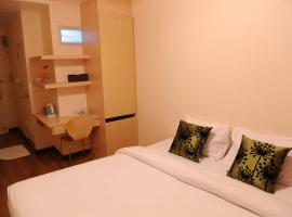The Blooms Residence, hotel in Bangkok