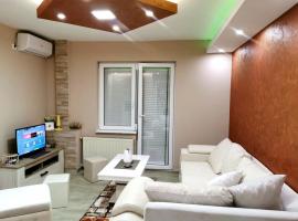 Фотография гостиницы: Lux Apartman Krstic