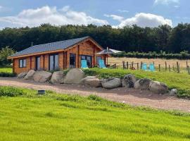 Le Chalet du Crescent、Saint-Germain-des-Champsのホテル