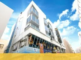 Maaeen Hotel