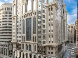 Millennium Al Aqeeq Hotel