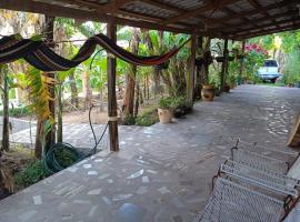 Hotel fotoğraf: Estancia La Cabaña HN, country side house with nature