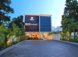 Gambaran Hotel: RAAS Residency