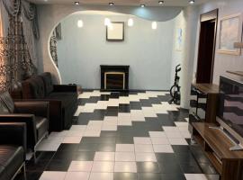 Приватний будинок з сауною та більярдом, hotel v destinaci Khashchevoye