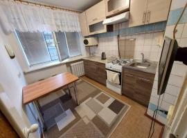 Hotel Photo: Helen Apartments 2-комн М.Богдановича, 147