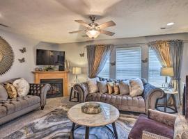 Hotel Photo: Charming Omaha Condo - 13 Miles to Downtown!