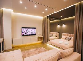 Vodogray luxury apartments Елітний Житловий комплекс, hotel in Chernivtsi