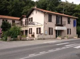 Hostellerie du loup, hotel in Villeneuve-Loubet