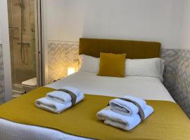 A picture of the hotel: INSIDEHOME Valladolid Centro -Hab con baño privado en el centro y OPCION DE PARKING-