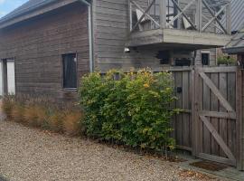 Maas Lodge, hotel in Maaseik