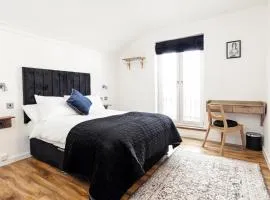 Cambridge House Hotel