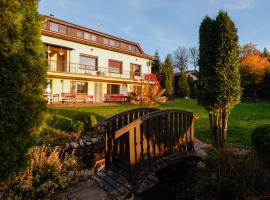 Willa MM Kaszuby, hotel en Łapalice