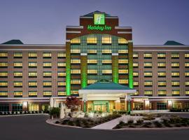 Фотографія готелю: Holiday Inn & Suites Oakville at Bronte, an IHG Hotel