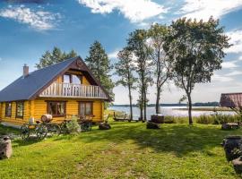 Saullēkti ozolos pie Ežezera, hotel in Ezernieki