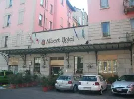 Albert Hotel