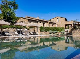 Borgo Canalicchio Di Sopra Relais, hotel v destinaci Montalcino