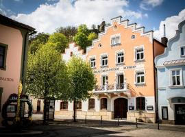 Gasthaus Schwan, Hotel in Riedenburg