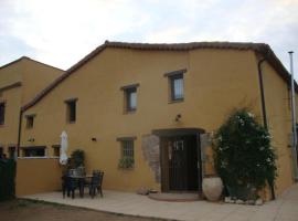 Fotos de Hotel: Masia en plena naturaleza y tranquilidad