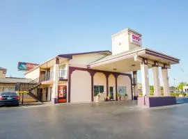 OYO Hotel Texarkana North Heights AR Hwy I-30, hotel in Texarkana