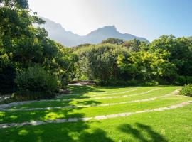 Vineyard Hotel, hotel in Cape Town