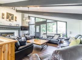 Mountain Trail-Smart TV-Self Check-In-Full Kitchen-Balcony-BBQ, hôtel à Blue Mountains