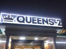 Queens 2 Hotel