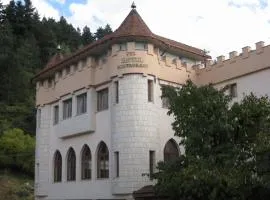 卡斯特尔酒店