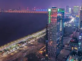 Holiday Inn Nanchang Riverside, an IHG Hotel, hotel in Nanchang