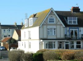 صور الفندق: 'Harbour View' on the river by Gorleston's award winning beach - Pet free!