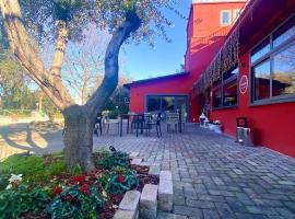 La casina rossa Affittacamere, hotel v destinaci La Spezia