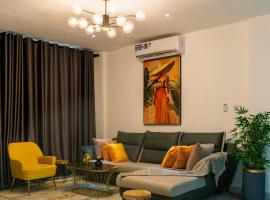 The Avery Apartments at Odomaa Place, East Airport、アクラのホテル