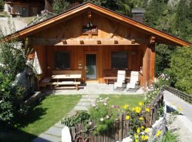 Foto di Hotel: Chalet Ebnerhof